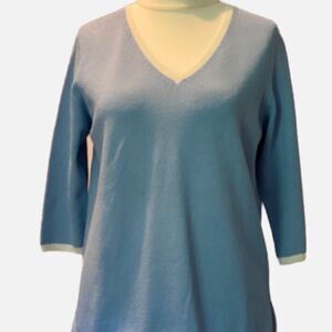 Duna Blue V-Neck Sweater Size L New 0132
